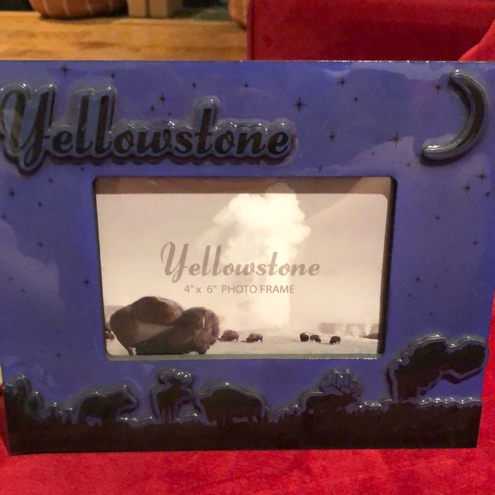 Yellowstone Picture Frame NWT